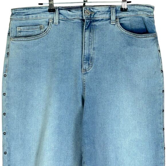 INC Mom Jeans Women Sze 14 Light Blue Stone Wash Studded High Rise Cropped Denim - Picture 3 of 12